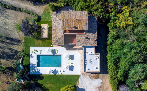 Villa Ardente 12+1: Piscine, Zone Résidentielle, Biens, Domicile, Recours, Villa, Vue Du Ciel, Eco Hôtel, Ferme, Aménagement Paysager