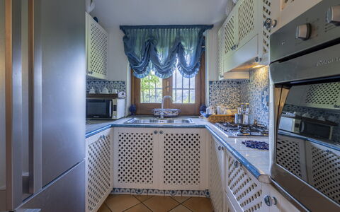 Villa Bambù 9+2: Design Intérieur, Sol, Cuisine, Sol, Éclairage, Domicile, Principaux Appliance, Meubles, Pièce, Cuisinière