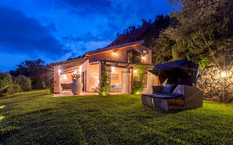 Villa Bambù 9+2: Maison, Paysage, Domicile, Chalet, Eco Hôtel, Jardin, Éclairage Paysager, Recours, Biens