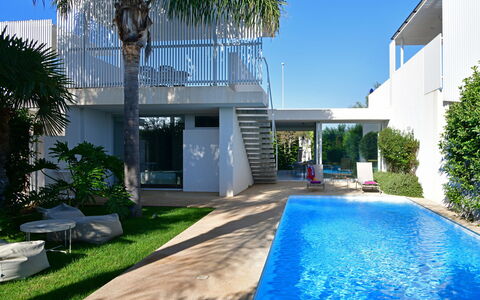 Villa Carrubo 4: Piscine, Zone Résidentielle, Recours, Ombre, Eco Hôtel, Biens, Balcon, Villa, Aménagement Paysager, Cour
