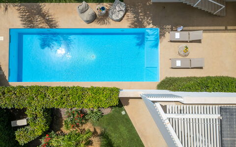 Villa Carrubo 4: Piscine, Loisir, Recours, Composite, Eco Hôtel, Mobilier De Jardin, Jardin, Ombre, Caractéristique De L'Eau, Aménagement Paysager