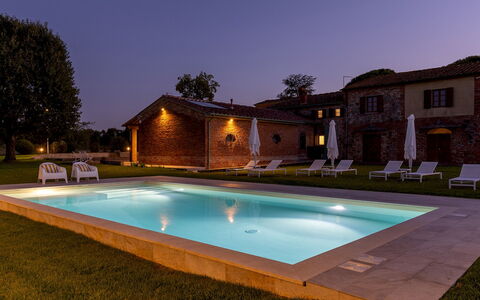 Tenuta Francigena 8: Piscine, Biens, Recours, Hacienda, Ferme, Pelouse, Thermes, Jardin, Villa, Cour