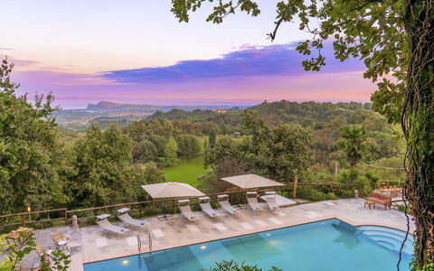 Tenuta Navelli 12+2: Bleu, Piscine, Arbre, Recours, Eco Hôtel, Thermes, Ville Resort, Caractéristique De L'Eau, Aménagement Paysager, Tropiques