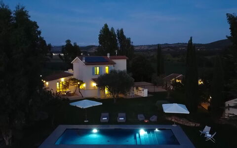 Casale Rondinella 6+2: Piscine, Recours, Mobilier De Jardin, Biens, Loisir, Eco Hôtel, Hacienda, Villa, Aménagement Paysager, Arrière-Cour