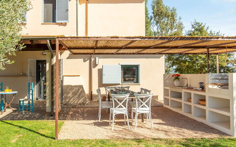 Casale Rondinella 6+2: Meubles, Mobilier De Jardin, Table, Chaise, Tableau De Plein Air, Table Cuisine Et Salle A Manger, Arrière-Cour, Ombre, Jardin, Structure En Plein Air