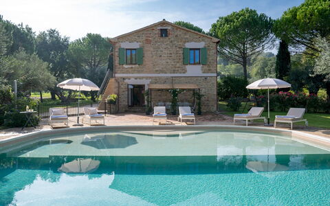 Villa Cherubini 8+1: Piscine, Recours, Biens, Mobilier De Jardin, Villa, Ferme, Jardin, Ombre, Eco Hôtel, Hacienda