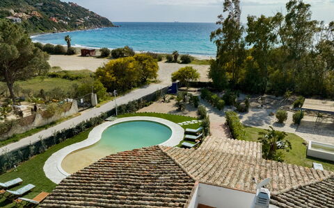 Villa Sandra 10: Piscine, Mobilier De Jardin, Recours, Biens, Hacienda, Ombre, Villa, Eco Hôtel, Aménagement Paysager, Hôtel