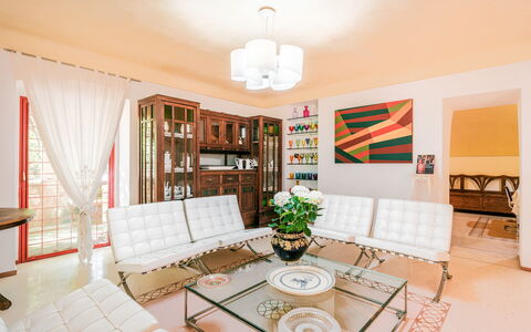 Villa dei Glicini 8+2: Meubles, Design Intérieur, Sol, Sol, Canapé, Salon, Pièce, Table, Appartement, Domicile