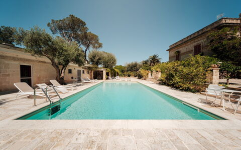 Villa dei Glicini 8+2: Architecture, Piscine, Biens, Hacienda, Caractéristique De L'Eau, Recours, Aménagement Paysager, Villa, Manoir