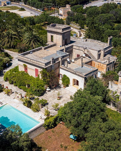 Villa dei Glicini 8+2: Piscine, Zone Résidentielle, Biens, Recours, Manoir, Hacienda, Vue Du Ciel, Aménagement Paysager, Villa, Eco Hôtel