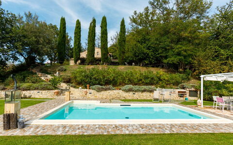 Casalina 8: Piscine, Jardin, Recours, Loisir, Mobilier De Jardin, Biens, Arrière-Cour, Aménagement Paysager, Hacienda, Villa