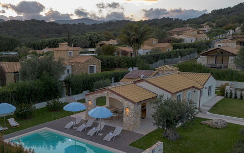 Casa Moros 6: Piscine, Recours, Ingrédient, Biens, Villa, Hacienda, Aliments, Ferme, Eco Hôtel, Thermes