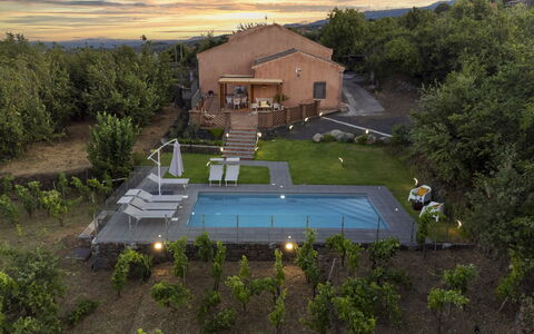 Vigne Dell'Etna 6: Piscine, Recours, Zone Résidentielle, Composite, Biens, Loisir, Eco Hôtel, Arrière-Cour, Mobilier De Jardin, Jardin