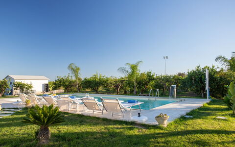 Profumo di Zagara 6+2: Piscine, Recours, Composite, Aménagement Paysager, Ombre, Biens, Jardin, Eco Hôtel, Hacienda, Loisir