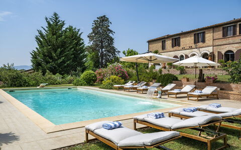 Podere Casanovina 12: Piscine, Mobilier De Jardin, Recours, Balancelle, Biens, Parapluie, Villa, Hôtel, Hacienda, Jardin