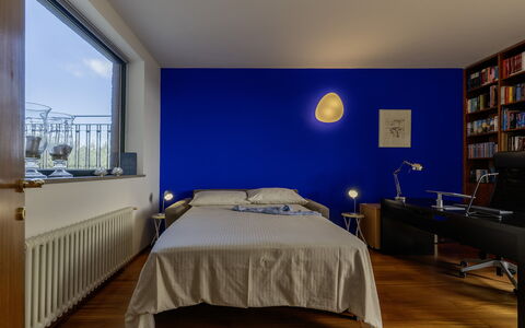 Villa Amyra 6+2: Bleu, Mur, Design Intérieur, Chambre, Meubles, Lit, Plafond, Sol, Sol, Drap De Lit