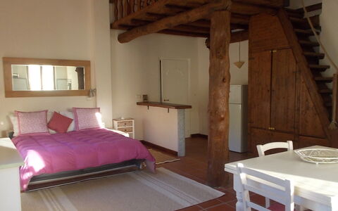Villa Arbeio 8+6: Meubles, Design Intérieur, Sol, Sol, Mur, Lit, Chambre, Bois, Pièce, Plafond