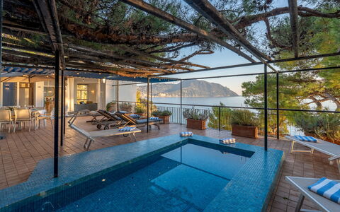 Casa Chiara 6+2: L'Eau, Piscine, Recours, Mobilier De Jardin, Eco Hôtel, Chaise, Loisir, Balancelle, Hôtel, Côte