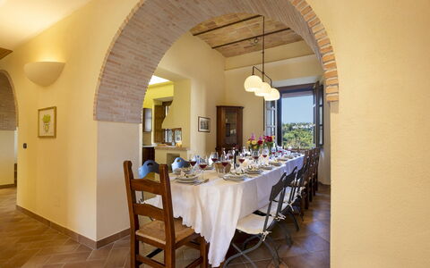 Villa Cusano 18: Meubles, Design Intérieur, Mur, Plafond, Table, Chaise, Table Cuisine Et Salle A Manger, Salle À Manger, Sol, Pièce