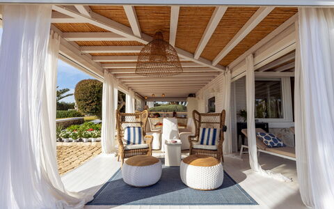 Baia L'Aura 8: Bois, Meubles, Design Intérieur, Mobilier De Jardin, Chaise, Recours, Porche, Ombre, Structure En Plein Air, Tache De Bois