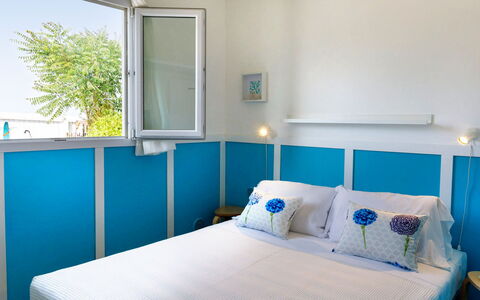 Casetta del Pescatore 4: Bleu, Design Intérieur, Meubles, Linge, Pièce, Chambre, Literie, Drap De Lit, Lit, Peindre