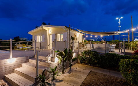 Casetta del Pescatore 4: Ombre, Balcon, Plate-Forme, Structure En Plein Air, Villa, Hôtel, Eco Hôtel, Recours, Plante D'Appartement