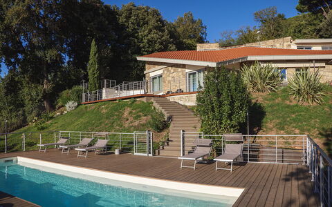 Villa Giulia 8: Piscine, Zone Résidentielle, Recours, Biens, Eco Hôtel, Mobilier De Jardin, Ombre, Villa, Aménagement Paysager, Hacienda