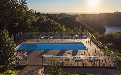 Villa Giulia 8: Bleu, Piscine, Loisir, Mobilier De Jardin, Eco Hôtel, Recours, Plate-Forme, Clôture, Balancelle