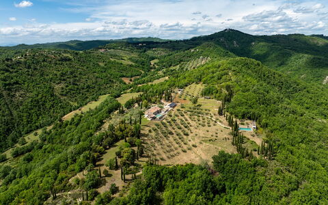 Tenuta Santa Cristina 10: Environnement Naturel, La Nature, Végétation, Paysage Naturel, Paysage, Montagnes, Station De Montagne, Zone Rurale, Vue Du Ciel, Forêt
