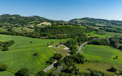 Villa Mamon 6+2: Vert, Arbre, Environnement Naturel, Paysage Naturel, Prairie, Plaine, Paysage, Vue Du Ciel, Montagnes, Colline