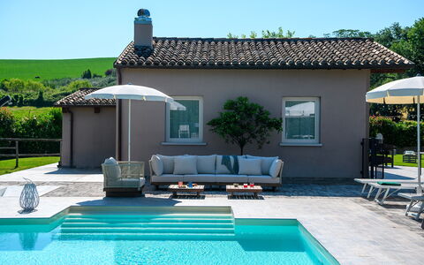 Villa Isola 8+2: Piscine, Mobilier De Jardin, Meubles, Recours, Zone Résidentielle, Domicile, Composite, Biens, Ombre, Jardin