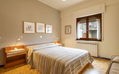 Nautilus: Design Intérieur, Lit, Chambre, Drap De Lit, Pièce, Sol, Sol, Plafond, Meubles, Literie