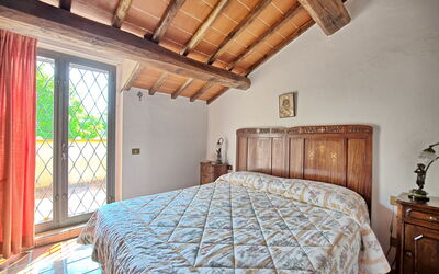 Logement:&nbsp;Montescalari 11