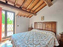 Logement:&nbsp;Montescalari 11