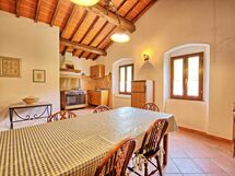 Logement:&nbsp;Montescalari 8