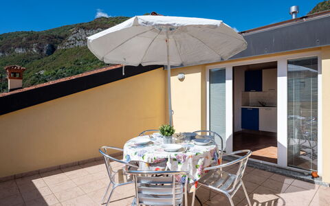 Logement:&nbsp;Letizia 100.2