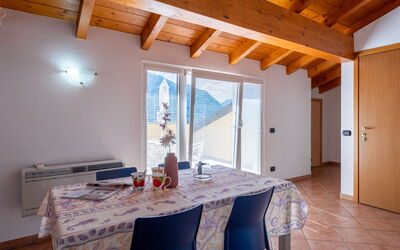 Logement:&nbsp;Letizia 100.2