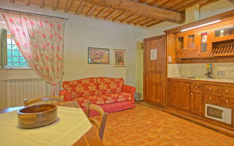 San Donato: Pièce, Propriété, Meubles, Bâtiment, Maison, Design Intérieur, Sol, Immobilier, Salon, Plafond