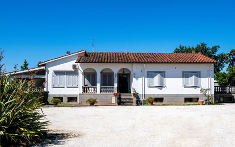 Casa Grion: Piscine, Domicile, Chalet, Biens, Ferme, Jardin, Villa, Hacienda, Cour, Aménagement Paysager