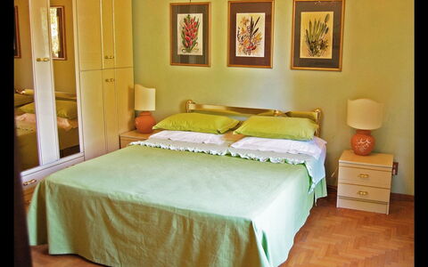 Casa Grion: Chambre, Lit, Meubles, Pièce, Drap De Lit, Literie, Cadre De Lit, Matelas, Propriété, Design Intérieur