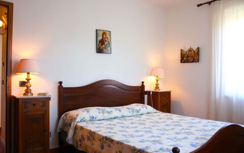 Casa Felice: Chambre, Lit, Pièce, Meubles, Propriété, Drap De Lit, Cadre De Lit, Sol, Mur, Dur