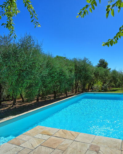 Casa Cipressi: Piscine, Propriété, Immobilier, Biens, Domicile, Maison, Arbre, Arrière-Cour, Zone Résidentielle, Loisir