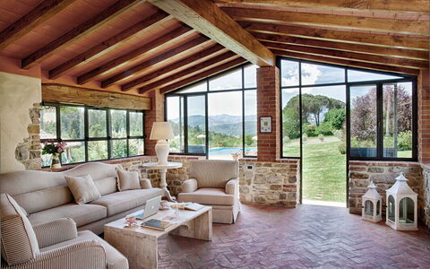 Villa Sant' Angelo: Meubles, Design Intérieur, Bois, Canapé, Domicile, Plafond, Sol, Table, Sol, Salon