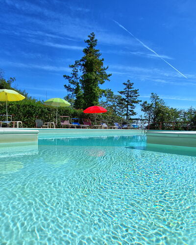 Villa Lorenzo: Piscine, Propriété, Loisir, Immobilier, Maison, L'Eau, Bâtiment, Vacances, Biens, Villa