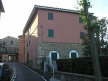 Casa Giulio view coming from the public car park