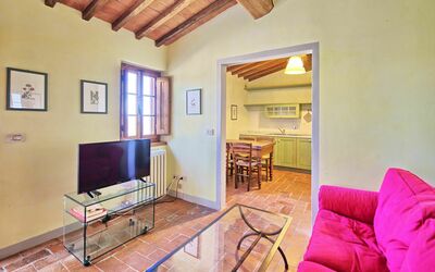 Tenuta 4: Pièce, Propriété, Meubles, Bâtiment, Maison, Design Intérieur, Plafond, Immobilier, Sol, Salon