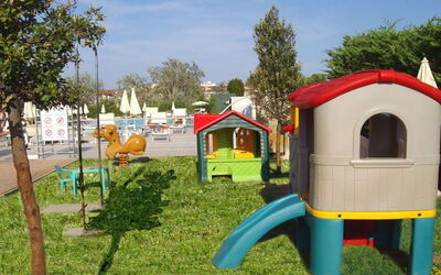Aire de jeux dans le jardin