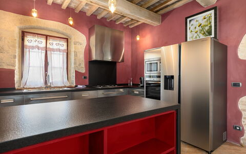 Villa Ferdinando: Meubles, Cuisine, Design Intérieur, Sol, Comptoir, Bois, Appareil De Cuisine, Plafond, Sol, Cabinetry
