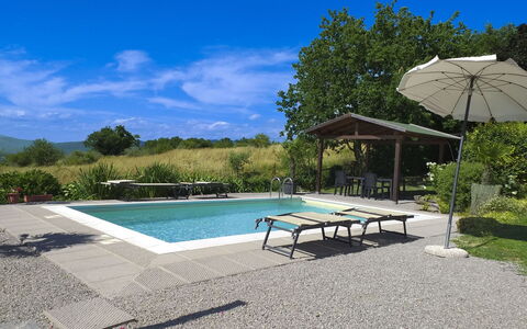 Casetta i Ciliegi: Jardin, Chalet, Ferme, Ombre, Aménagement Paysager, Biens, Cour, Arrière-Cour, Mur De Pierre, Hacienda