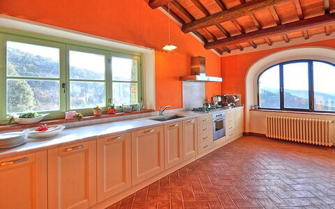 Villa Noceta: Propriété, Pièce, Bâtiment, Meubles, Immobilier, Maison, Biens, Architecture, Design Intérieur, Plafond